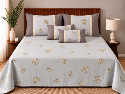 Vintage Lace-Trimming Floral Bedding Set